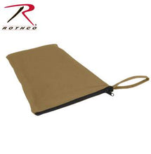 Load image into Gallery viewer, Folding Camp Stool