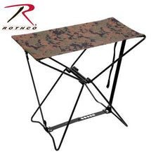 Load image into Gallery viewer, Folding Camp Stool